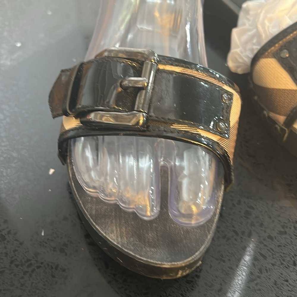Burberry Wooden Slides - Picture 3 of 8